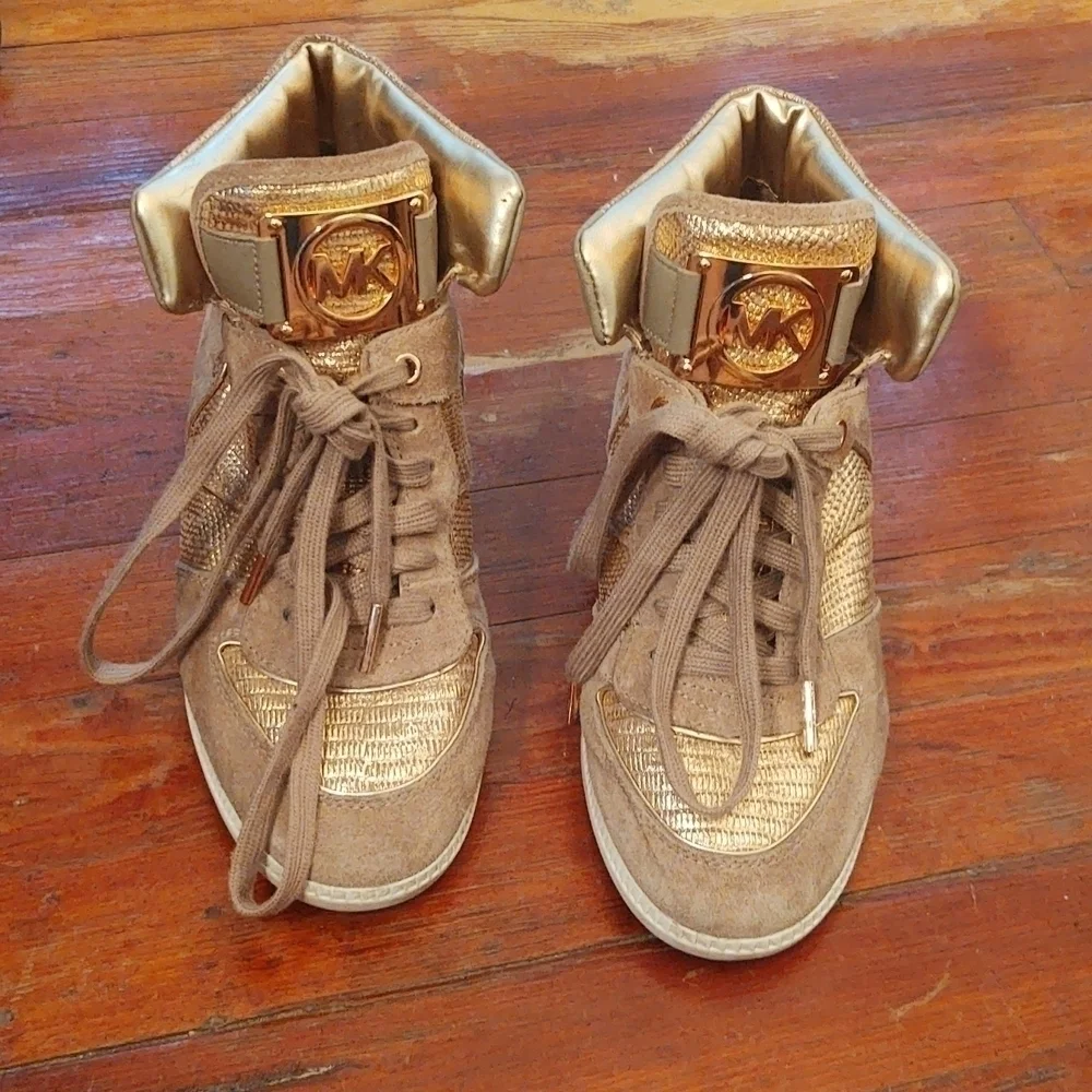 Michael Kors Nikko Wedge High Top Suede Sneakers Sz 8.5 - Picture 2 of 9